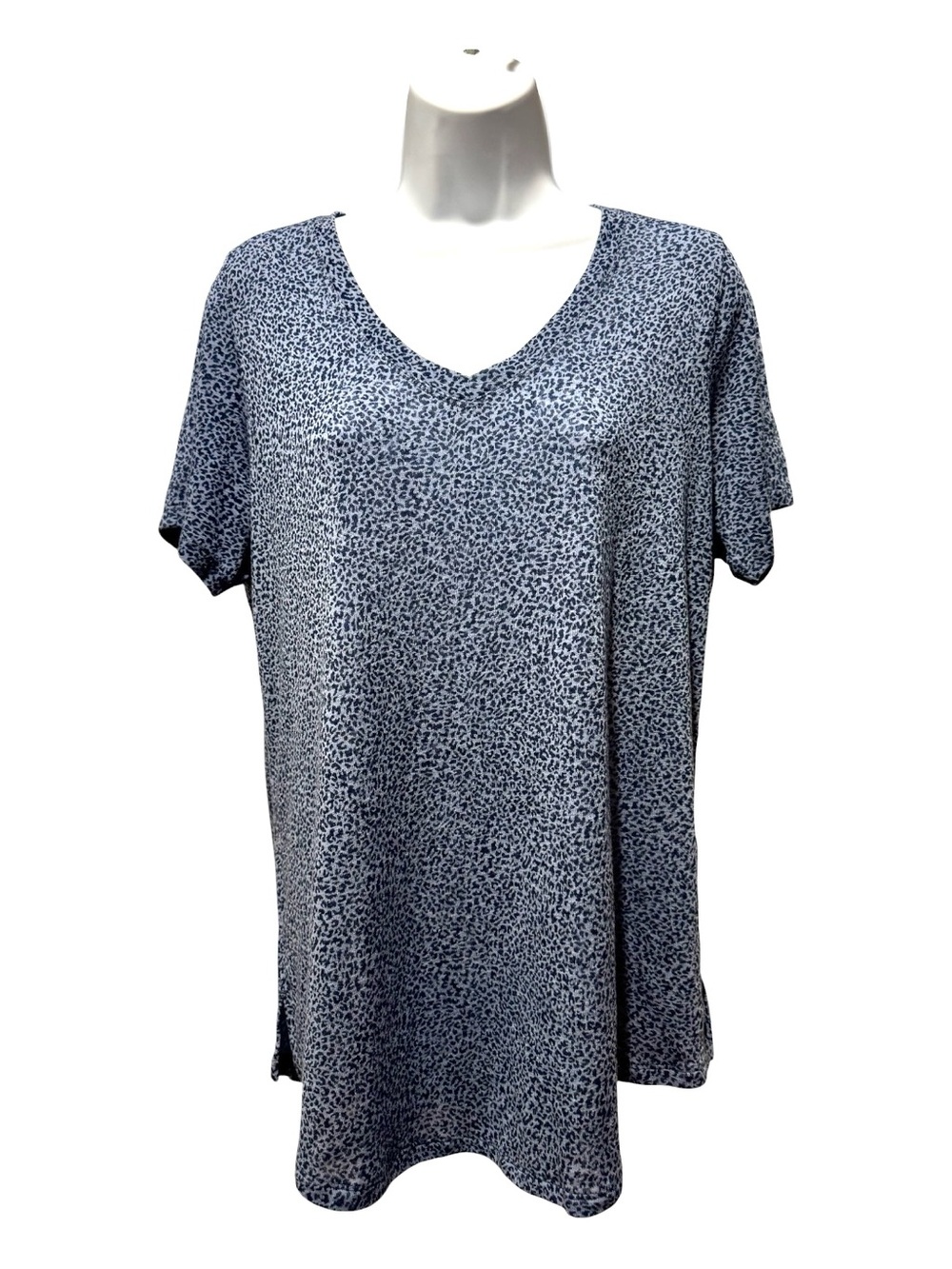 Athleta Breezy Scoop V-Neck Tee Blue Animal Print Size Large